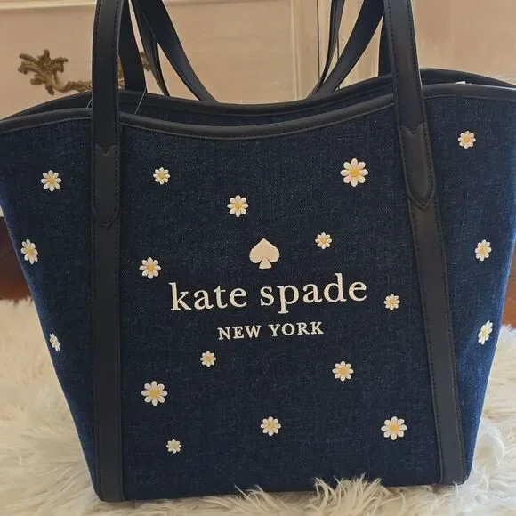 NWT- Kate Spade Denim Daisy Slide Tote (16×12×6)